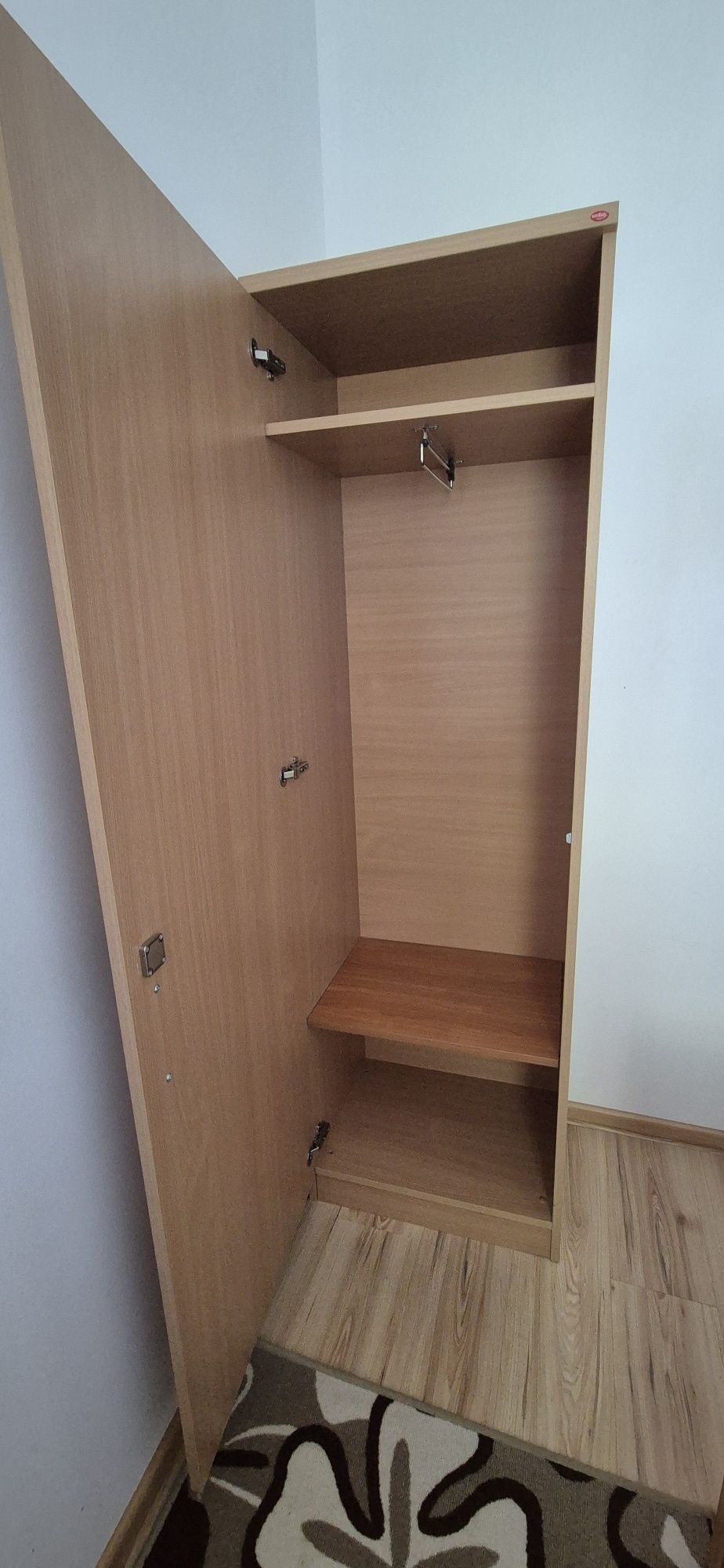 Szafa słupek zamykana na kluczyk