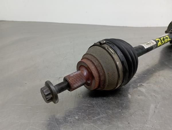 Transmissão frente esquerda VOLKSWAGEN Passat (362)