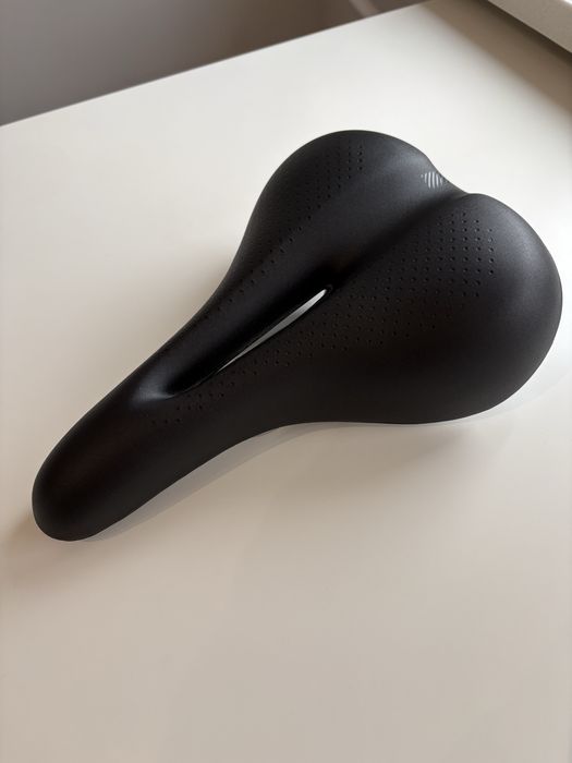 Żelowe siodełko rowerowe Bontrager Commuter Gel CRZ+