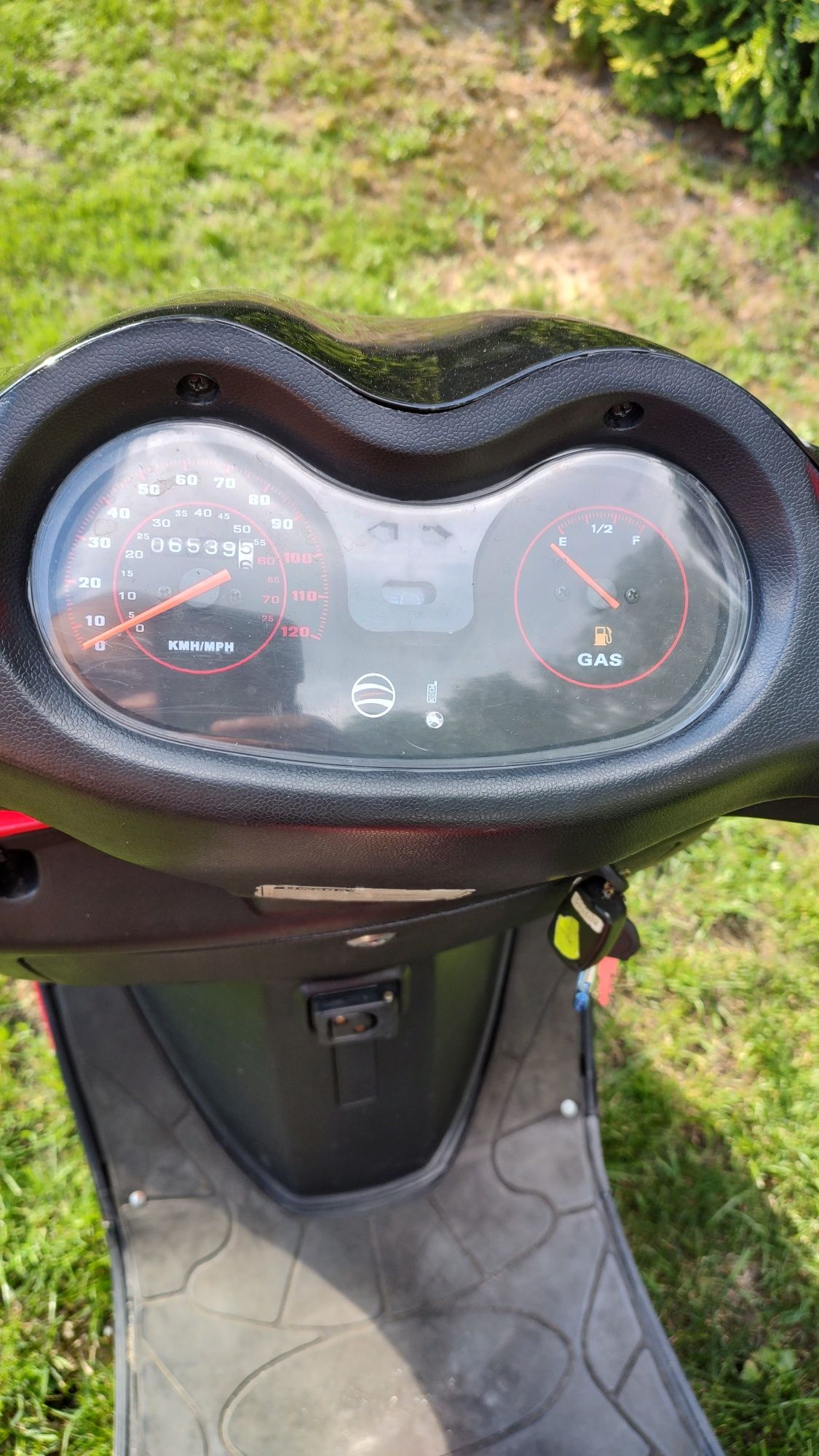 Skuter Zipp Quantum
