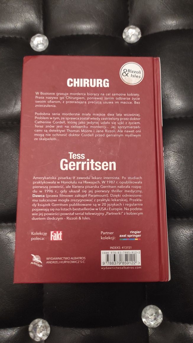 Tess Gerritsen " Chirurg " seria Anatomia Zbrodni tom 1