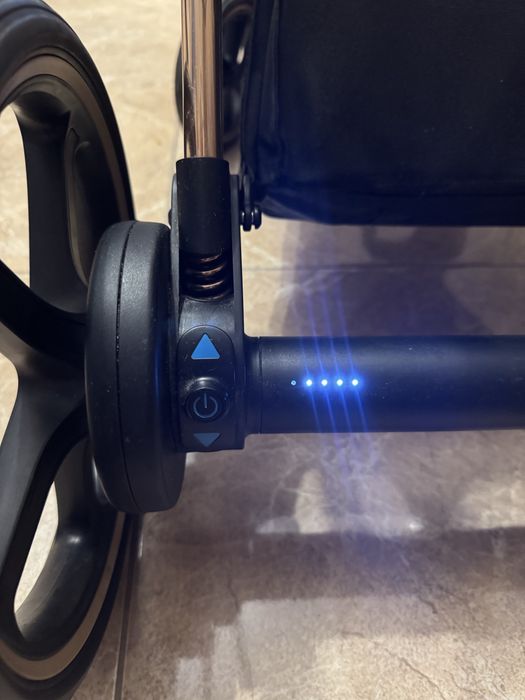 Cybex priam 2.0  E-priam Jewels of Nature , BUJANIE!!