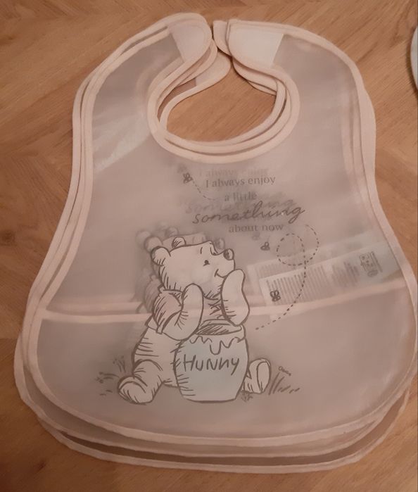 Śliniaki z motywem Kubusia Puchatka po 3 szt