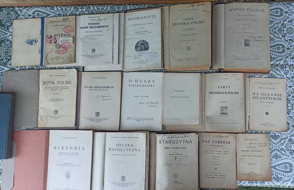 Stare przedwojenne książki, lata od 1900 do 1935