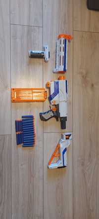 Pistolet Nerf retaliator