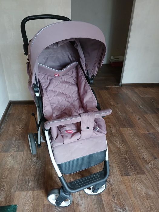 Коляска прогулочная