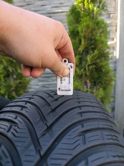 4szt zima 205/60-16 92H BFGoodrich g-forceWinter 2 ~7mm