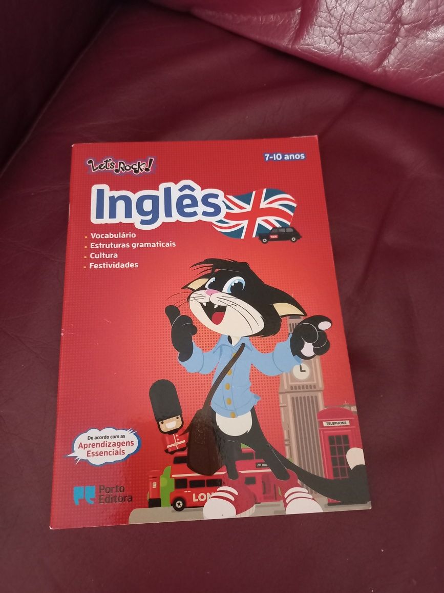 Conjunto de 3 livros escolares novos dos 7 aos 10 anos