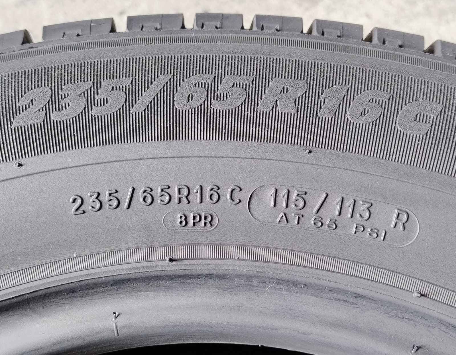 Шини літні R16C 235/65 Michelin Agilis