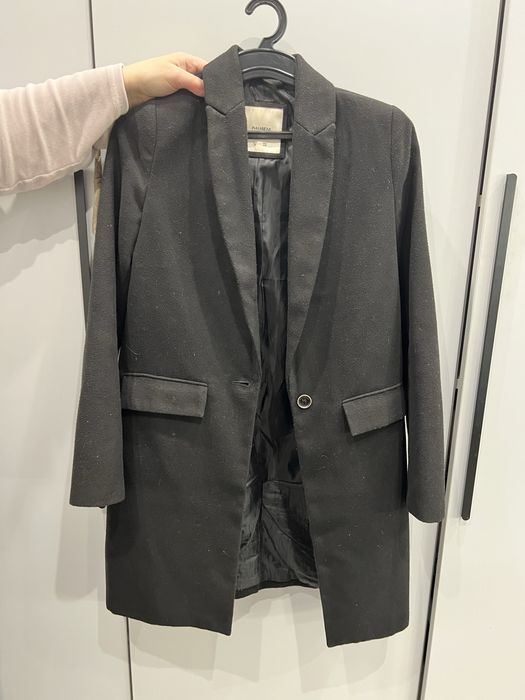 Віддам пальто осіннє