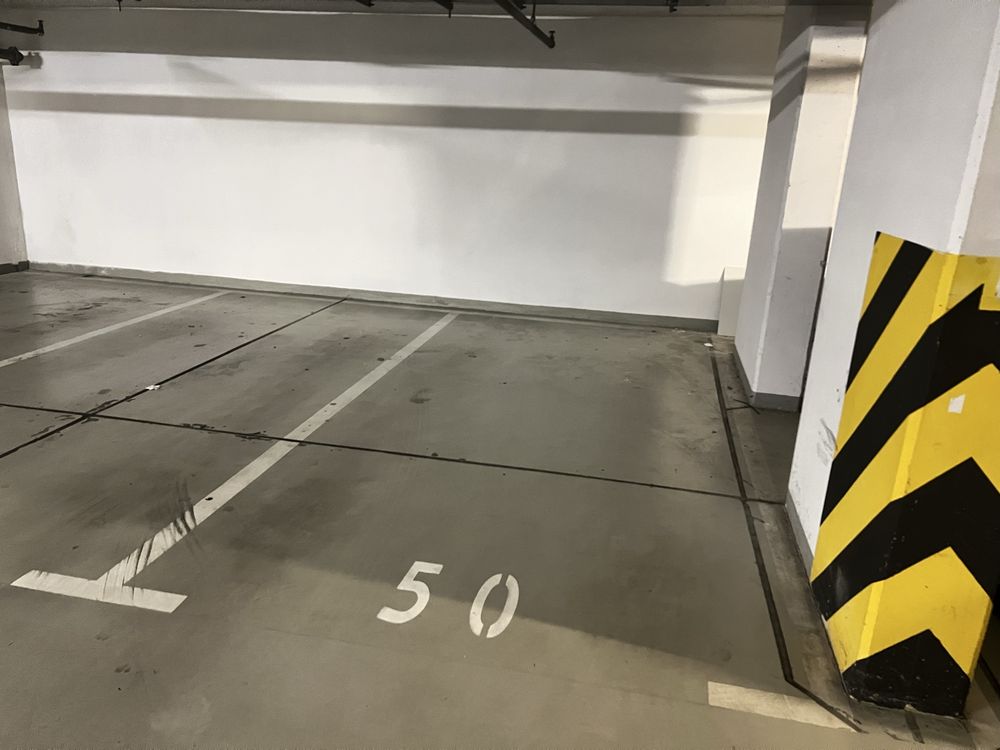 Miejsce parkingowe - Wola, ul. Towarowa