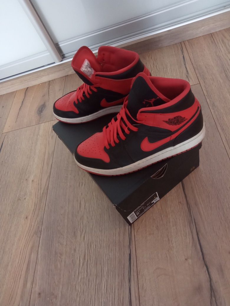 Buty wysokie Nike Jordan 1