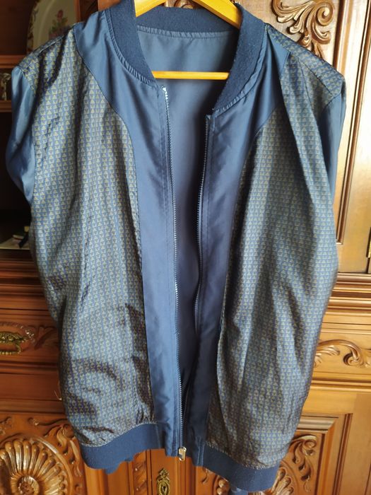 Casaco muito pouco usado como novo