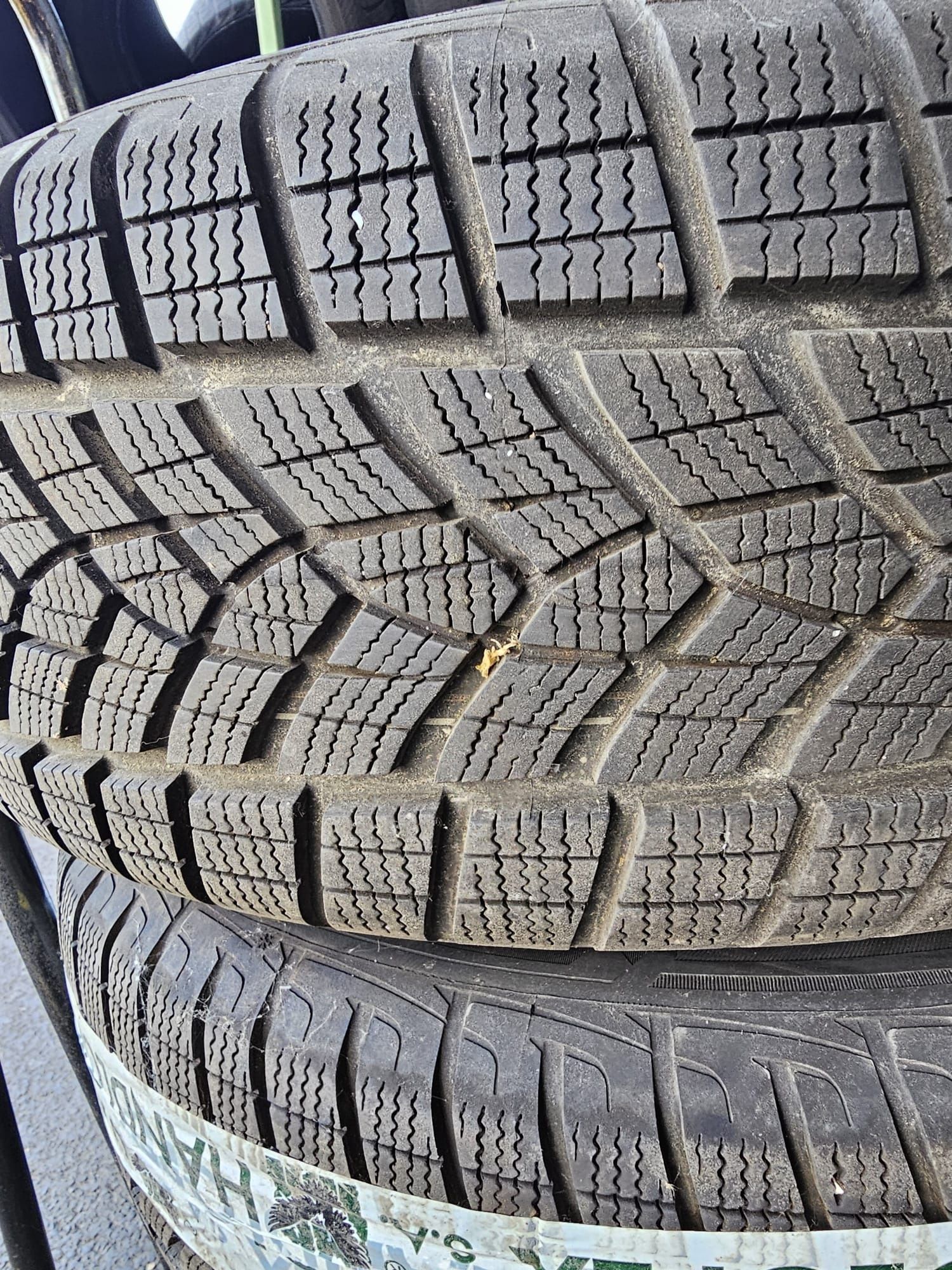 4x Alufelgi  koła opony Goodyear zimowe Audi Q3 Q5  5x112 235/65/17