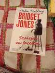 Książka ,,Bridget Jones szalejąc za facetem"