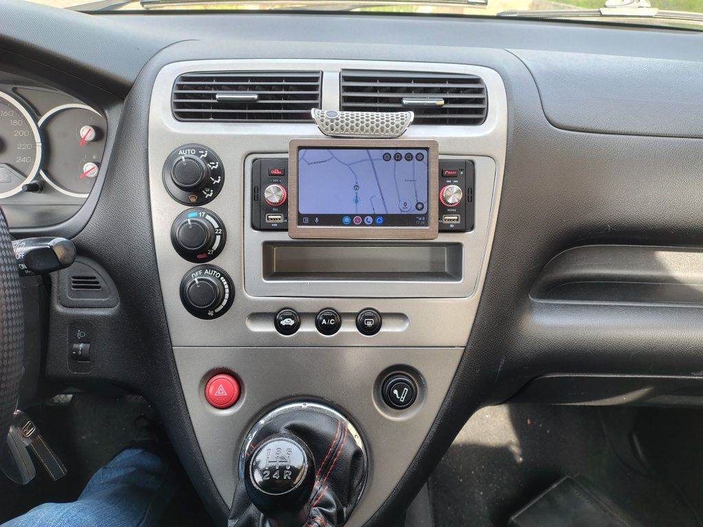 Honda Civic CDTI 1.7