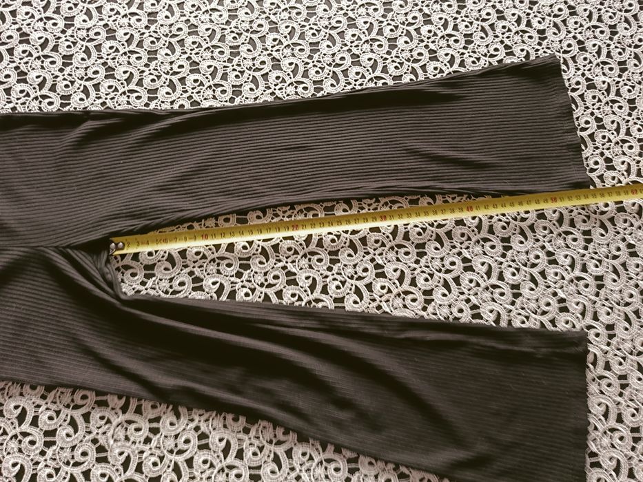 Legginsy prążek dzwony 134