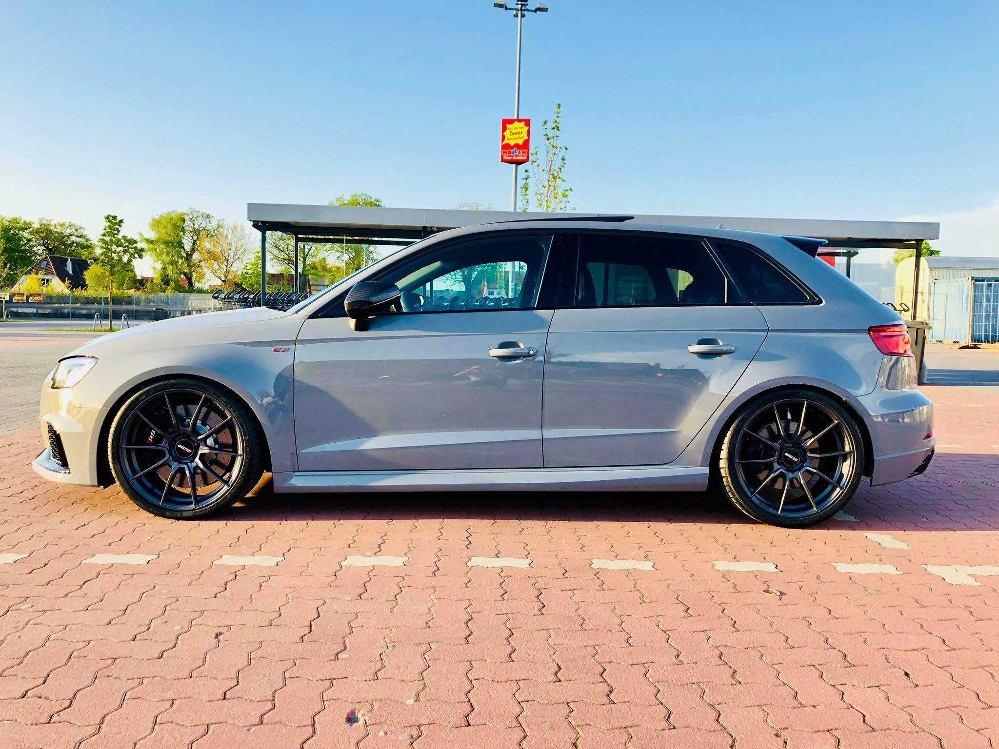 Felgi Motec 19" 8,5J 9,5J 5x112 Audi RS3 8Y