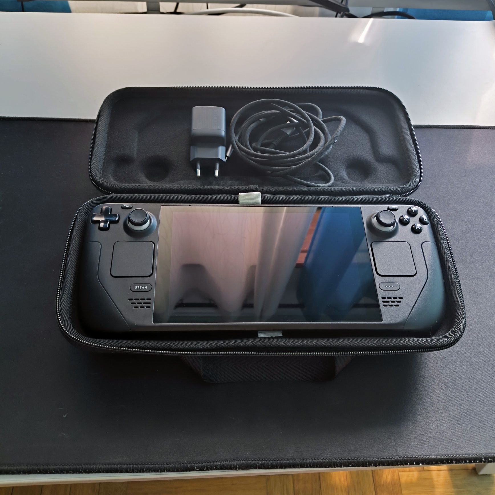 Steam Deck LCD 256GB + Extras