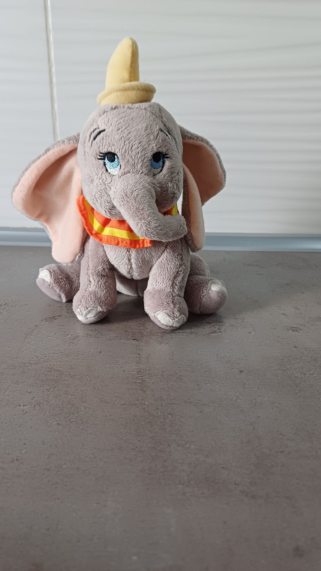Słonik Dumbo pluszak ok. 20cm