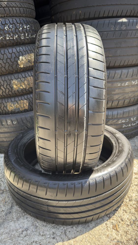 Pneus 225/45r18 Bridgestone Turanza T005 com 85% piso