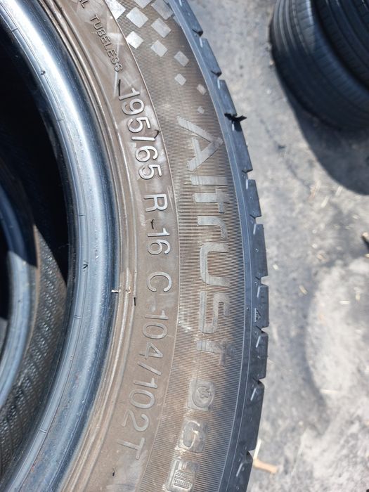 Opony nowe demo 195/65/16c apollo 4 szt