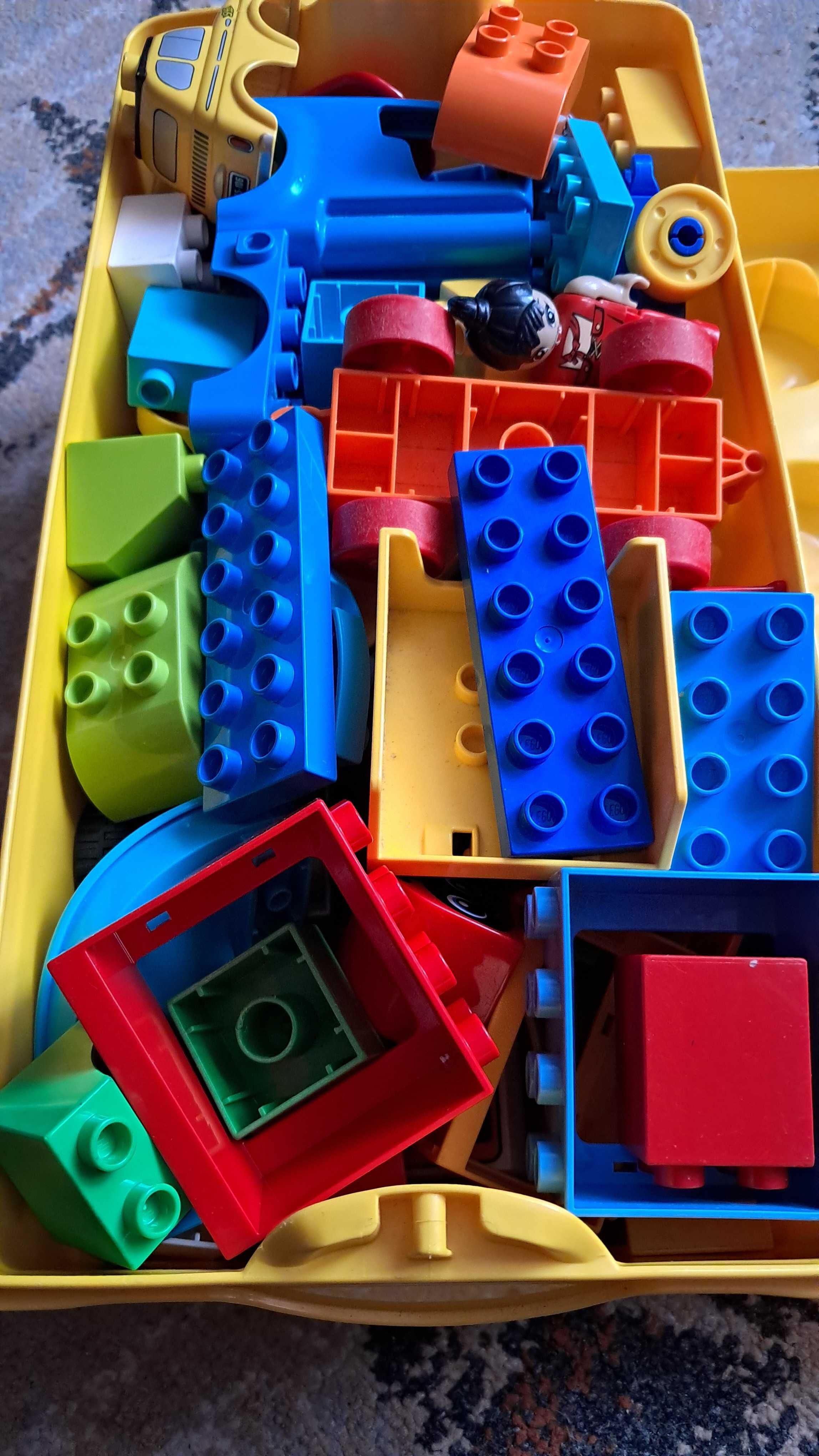 Klocki Lego Duplo Mix 1,2kg w oryginalnym kuferku