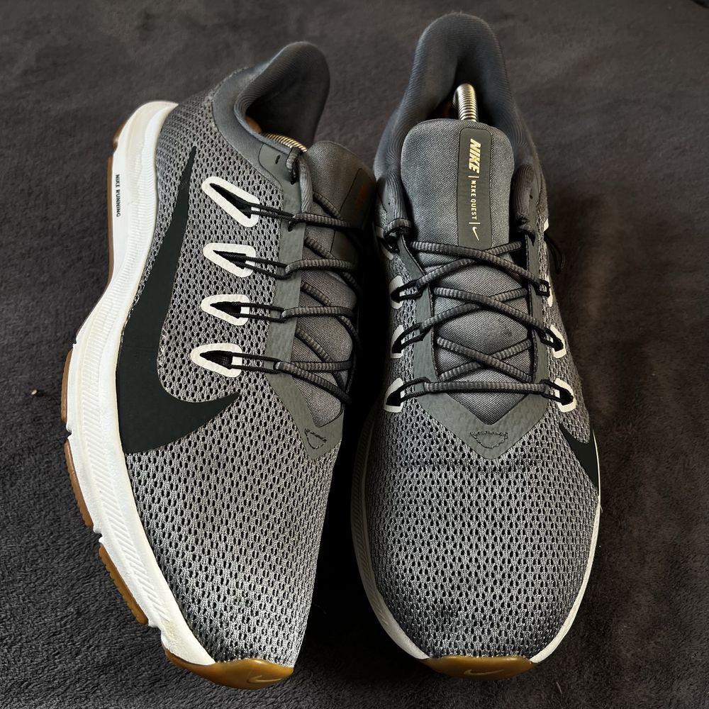 Чоловічі кросівки Nike Qvest running. P. 44,5.