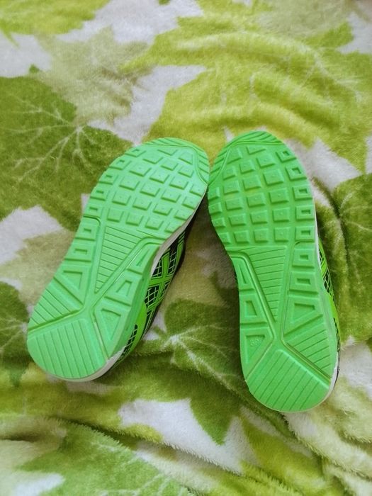 Кросівки кросовки взуття