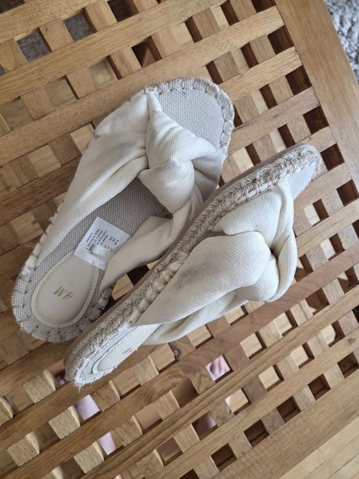 Шльопки з тканини h&m