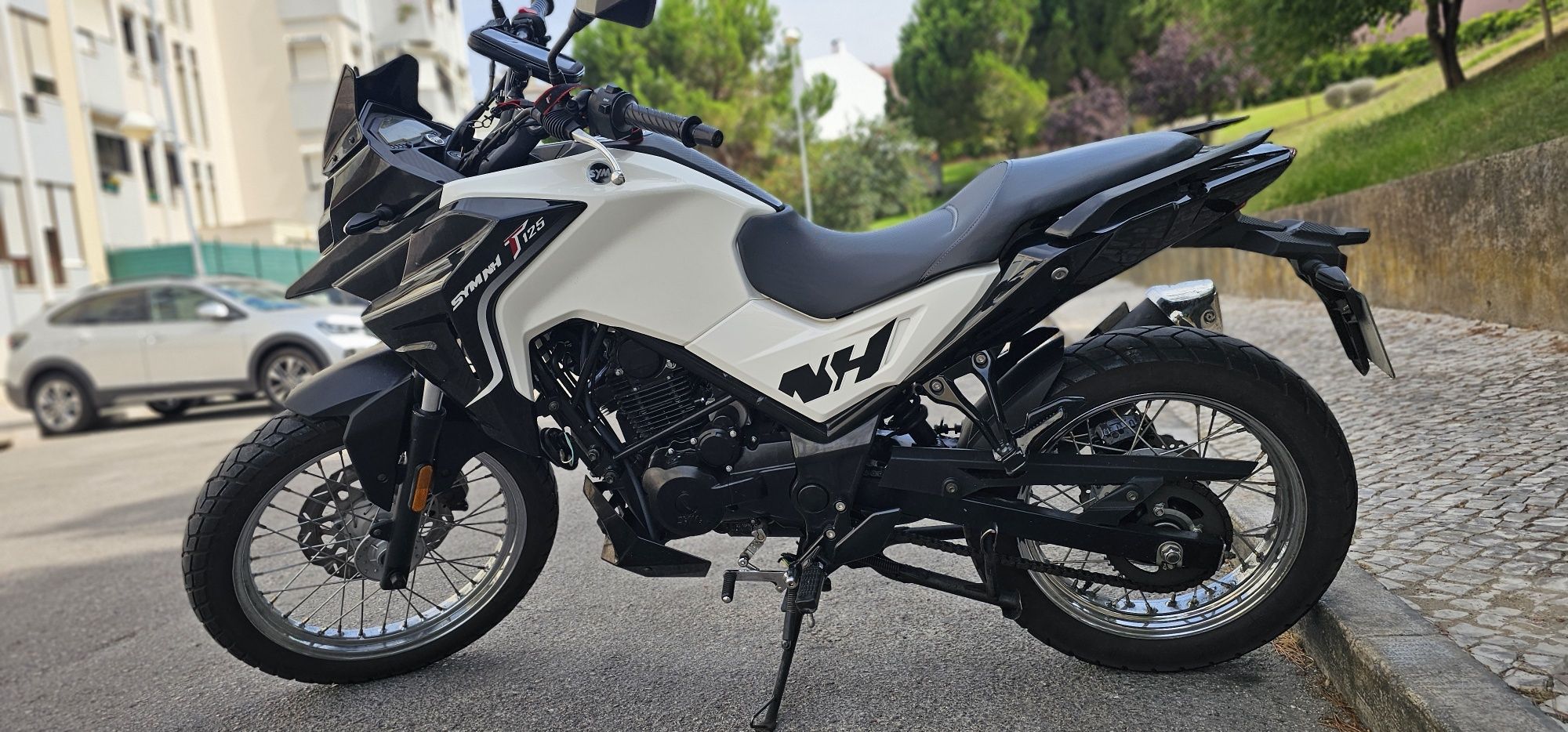 Moro Sym 125 NHT