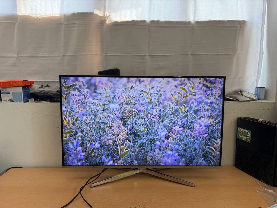 Телевізор Samsung – 40 дюймів, Full HD