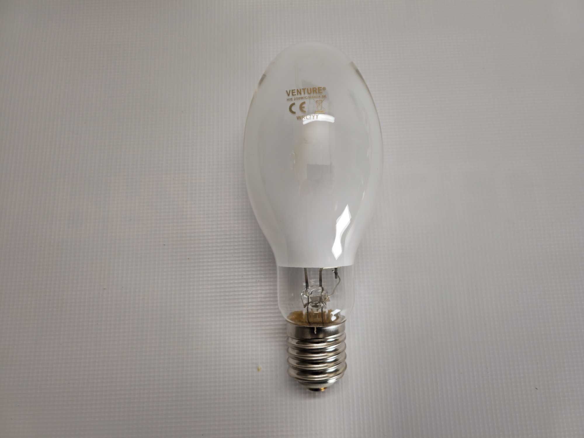 Źródło światła-żarówka HIE 250W/C/V/DU/4.5K