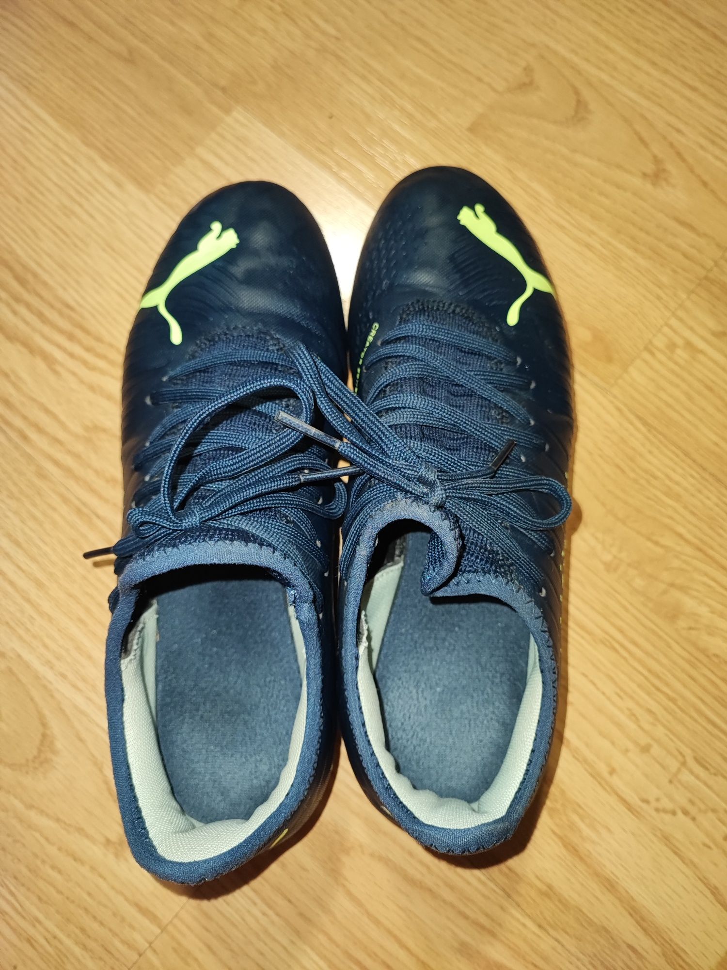 Korki puma r. 40