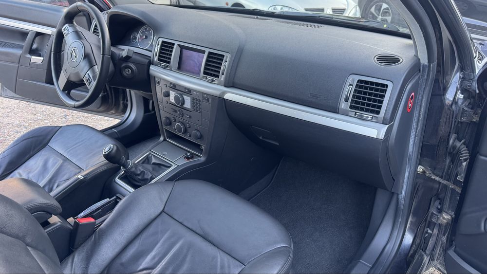 Opel vectra C 1.9cdti 150 km
