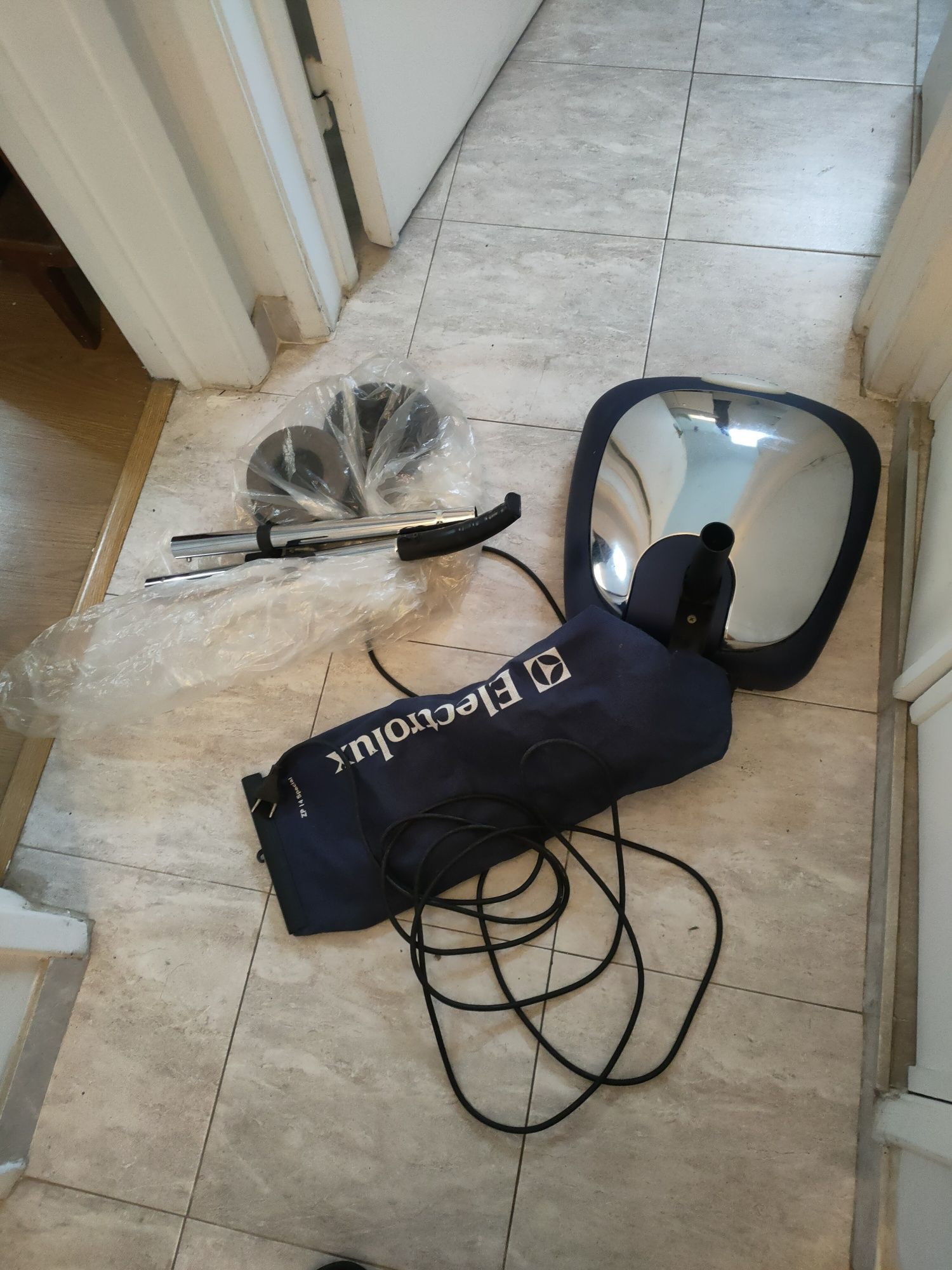 Enceracedora Electrolux