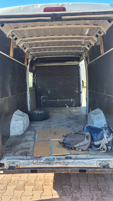 Wynajem dostawczych Super Okaz Wypożyczalnia Samochodów Bus FV