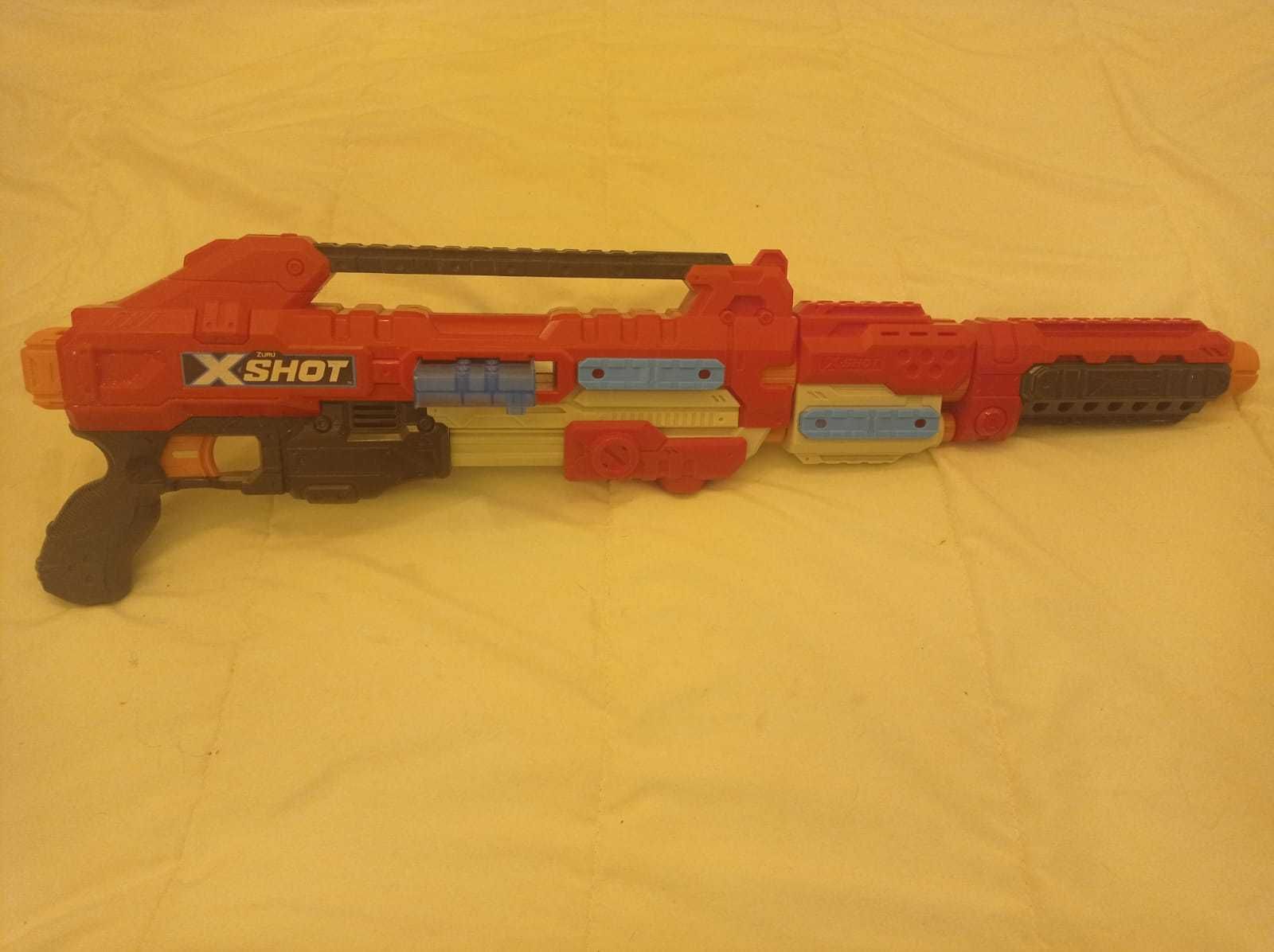 Brinquedo Xshot com pouco uso