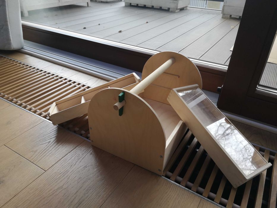 organizator na narzedzia dla dzieci