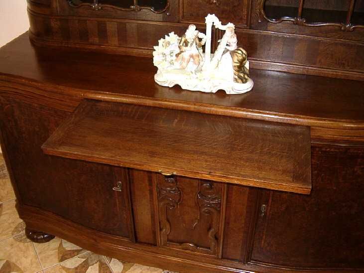 Kredens do salonu 212/210 cm