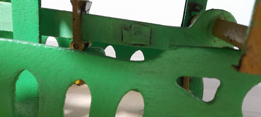 2 stare wagi plus odważniki