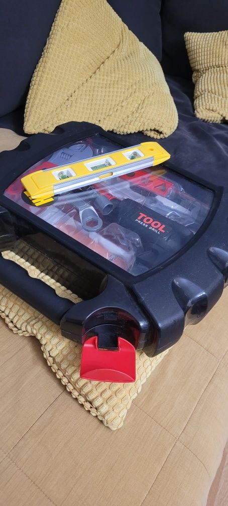 Pilarka spalinowa stihl / husqvarna / bosch dla dzieci