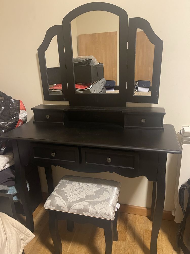 Mesa de maquiagem