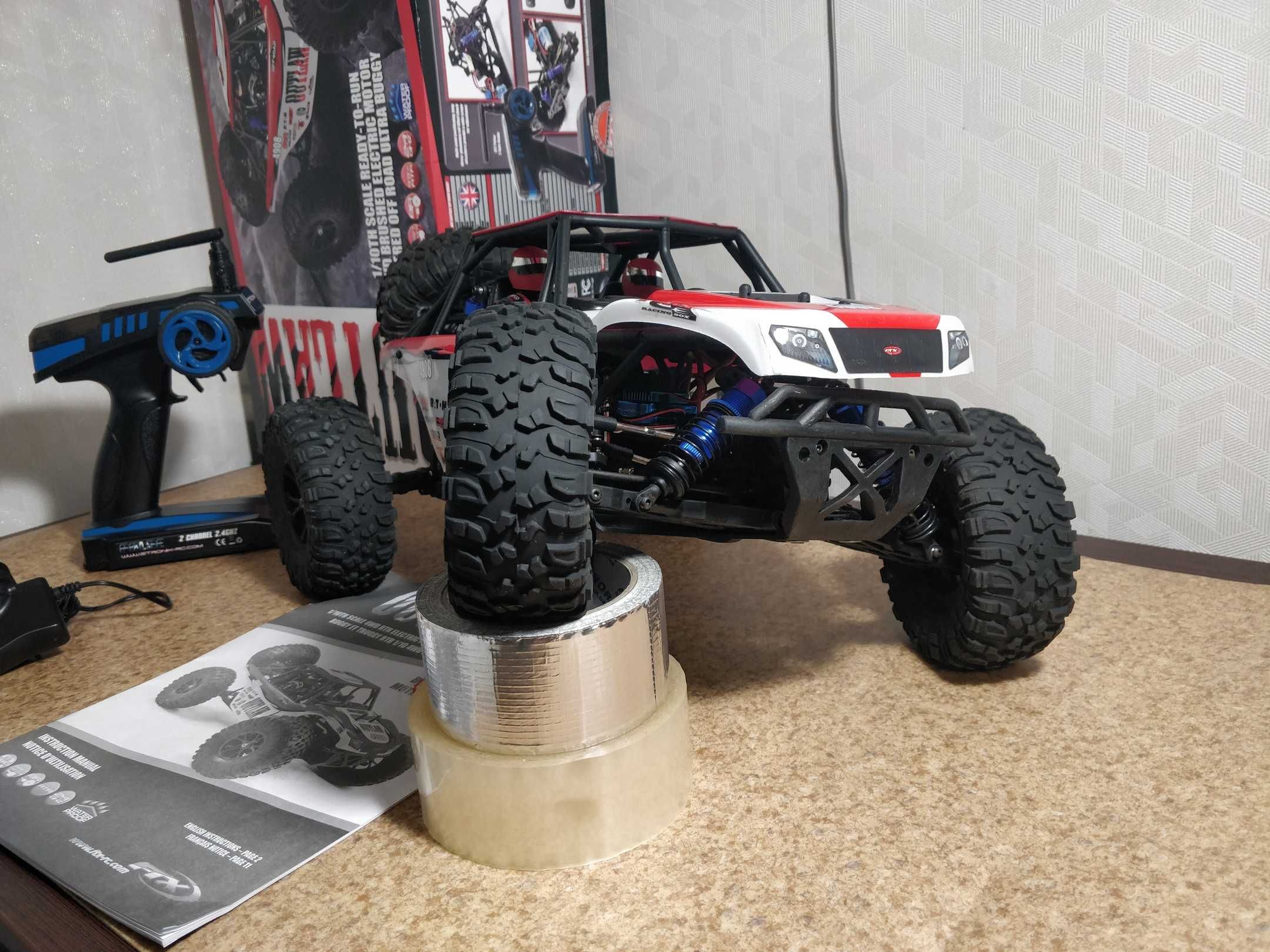 RC машинка FTX Outlaw Brushless 1/10 до 60 км/ч рок рейсер трофітрак