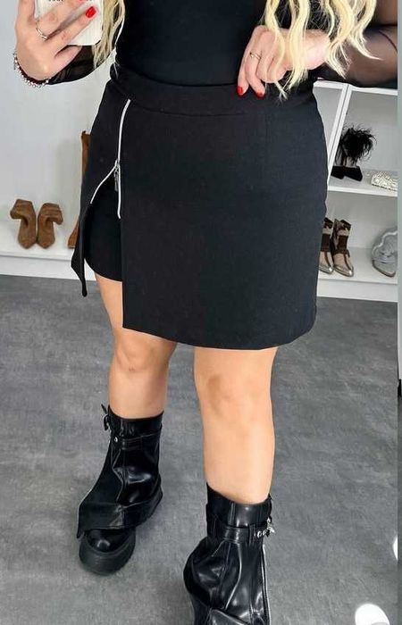 Продам спідницю-шорти 56-58