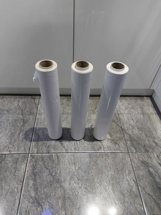 Sprzedam folię stretch biała., mocna