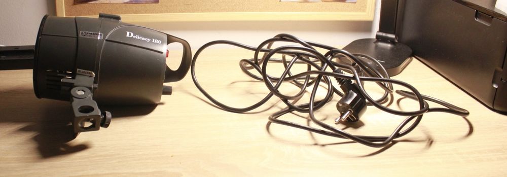 PILNIE sprzedam lampa studyjna Funsports Delicacy 180