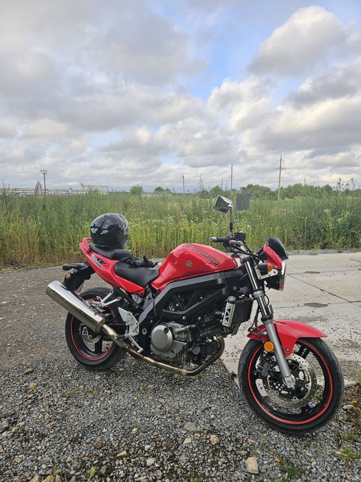 Мот нейкед Suzuki sv 650