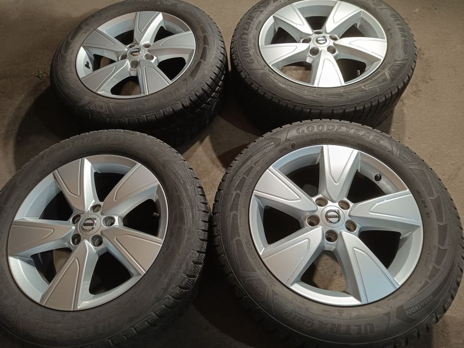 Alufelgi 17" 5x108 Volvo XC60 XC70 XC90 XC40 235/60/R17