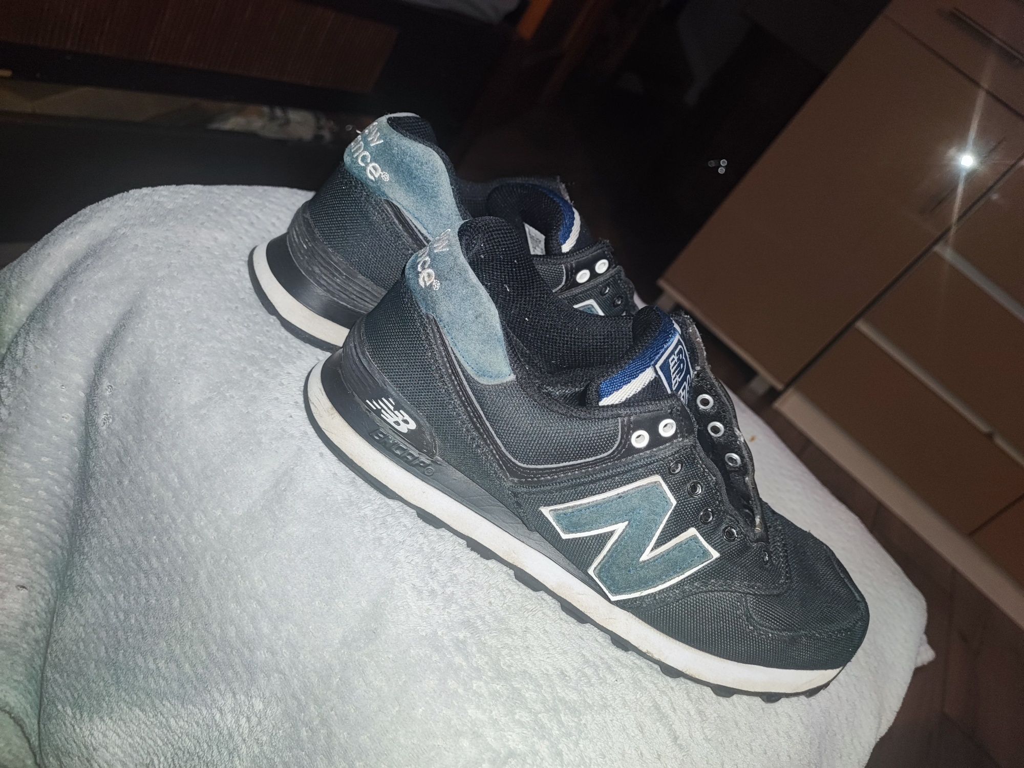 New Balance 547  rozmiar 42